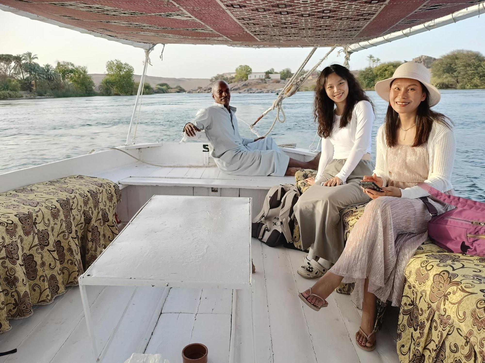 Abu Guest House อัสวาน ภายนอก รูปภาพ